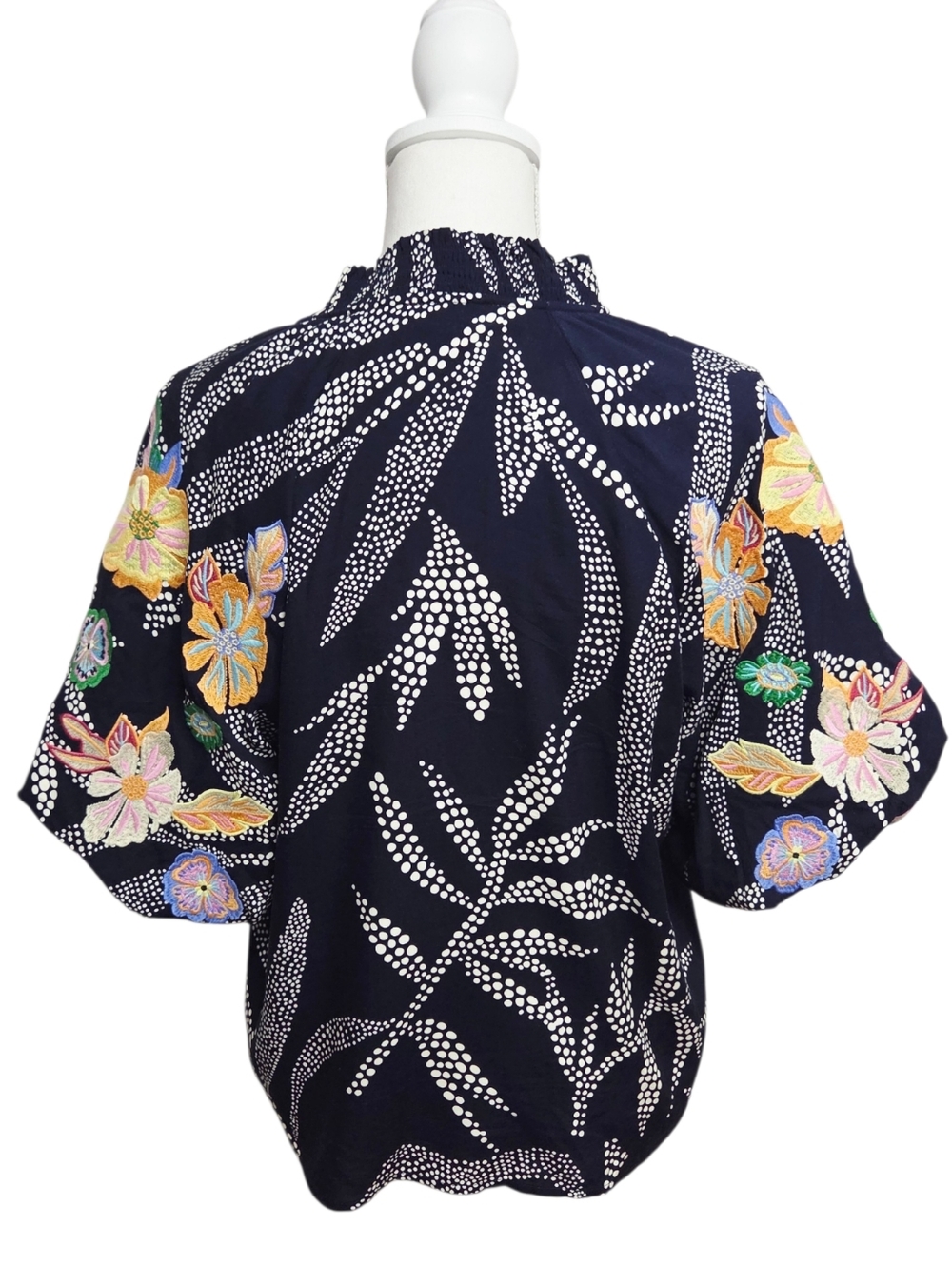 THML Navy Embroidered Puff Sleeve Tassel Tie Top Medium - Picture 4 of 9